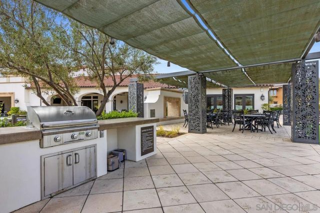 8169 Auberge Cir, San Diego, CA 92127