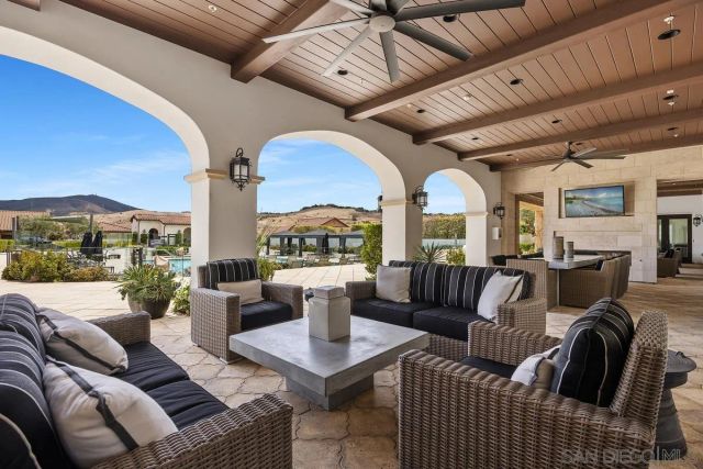 8169 Auberge Cir, San Diego, CA 92127