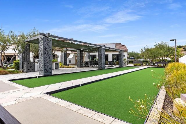 8169 Auberge Cir, San Diego, CA 92127