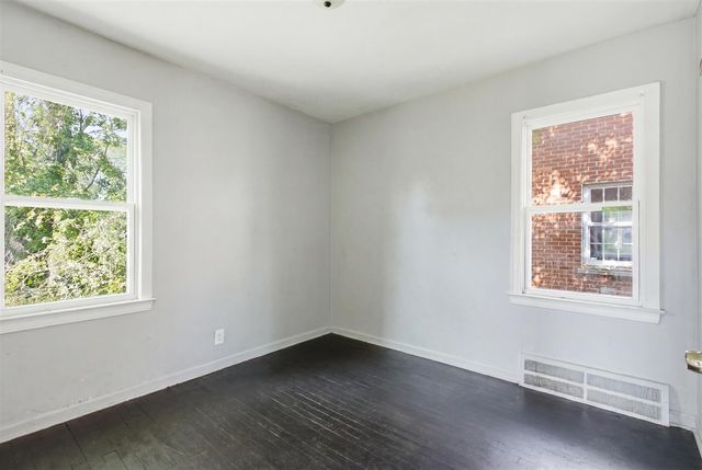 15701 Rossini Drive, Detroit, MI 48205