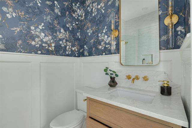 461 47TH AVENUE N, St Petersburg, FL 33703