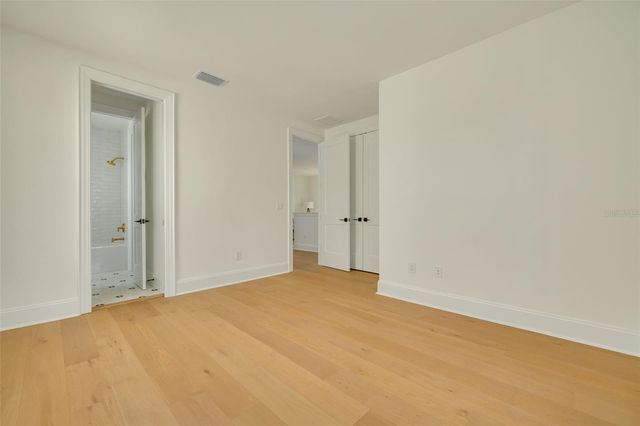 461 47TH AVENUE N, St Petersburg, FL 33703
