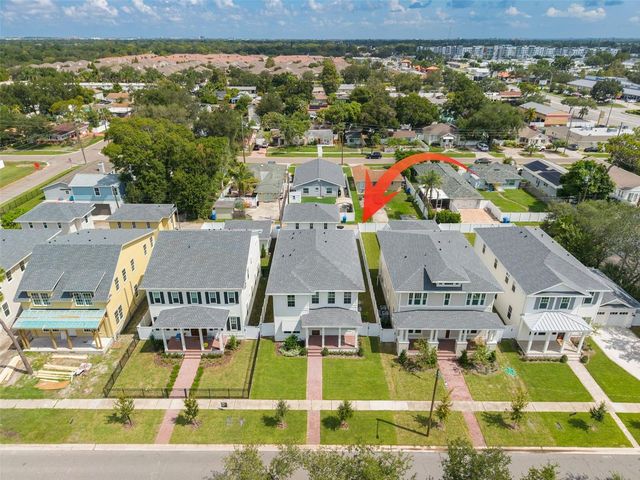 461 47TH AVENUE N, St Petersburg, FL 33703