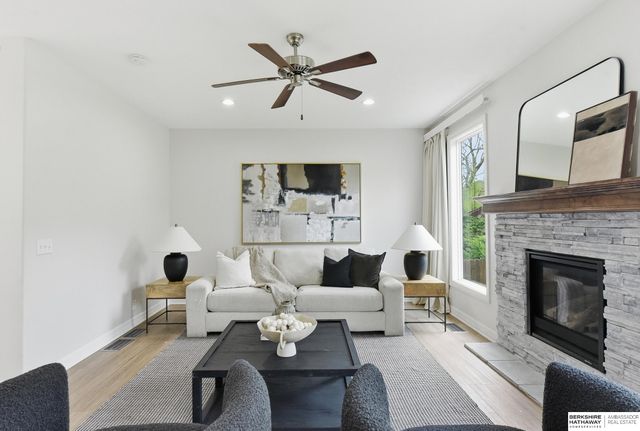 4408 S 198th Street, Omaha, NE 68135