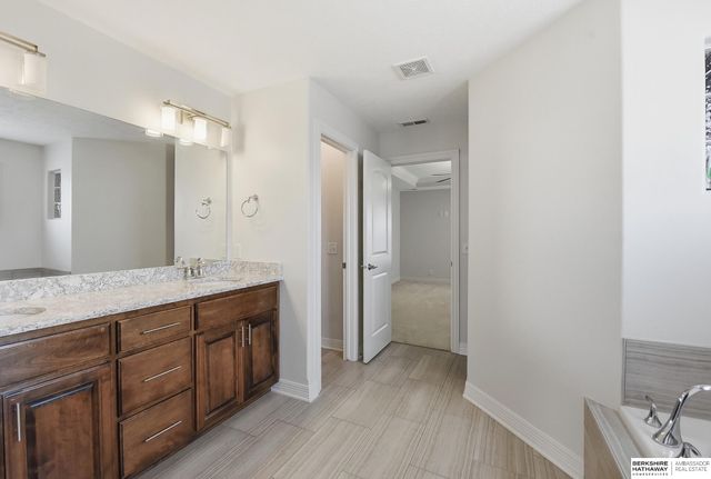 4408 S 198th Street, Omaha, NE 68135