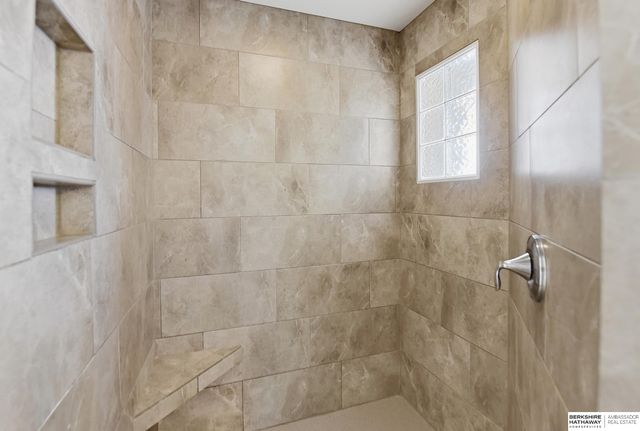 4408 S 198th Street, Omaha, NE 68135