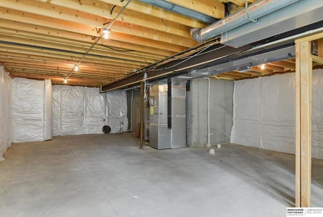 4408 S 198th Street, Omaha, NE 68135