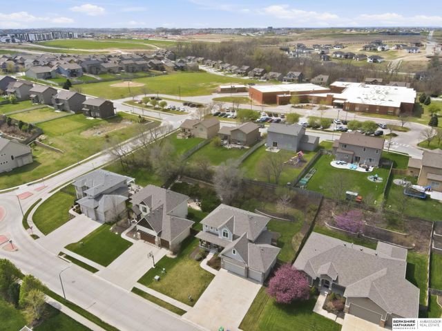 4408 S 198th Street, Omaha, NE 68135