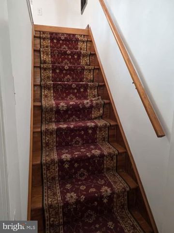 17 HIGGINSVILLE LN, Mount Royal, NJ 08061