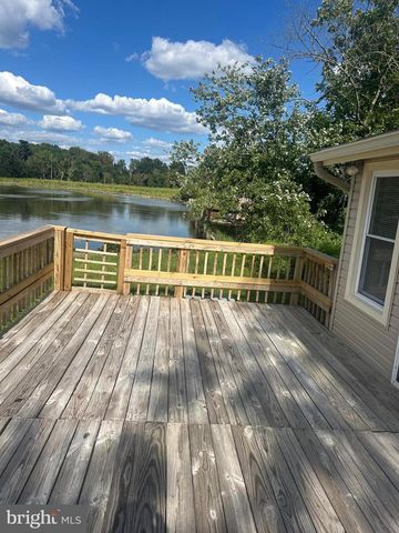 17 HIGGINSVILLE LN, Mount Royal, NJ 08061