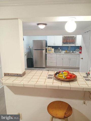 17 HIGGINSVILLE LN, Mount Royal, NJ 08061