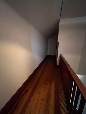 646 Gypsum Ave, Salina, KS 67401