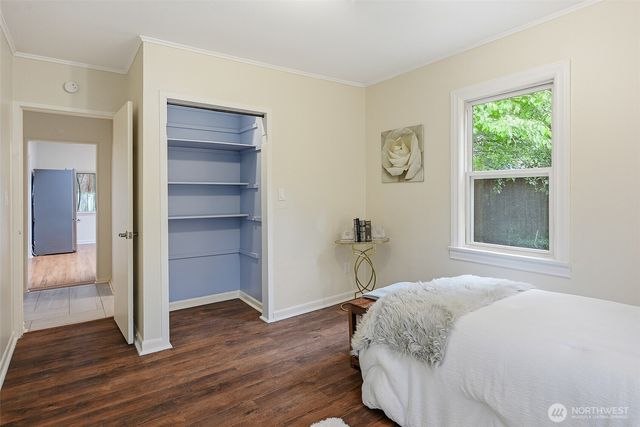 17633 10th Avenue NE, Shoreline, WA 98155