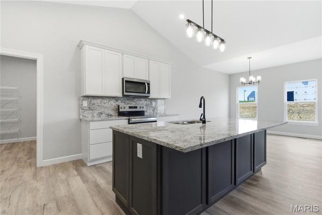 10709 Trenton Lane, Foristell, MO 63348