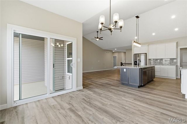 10709 Trenton Lane, Foristell, MO 63348