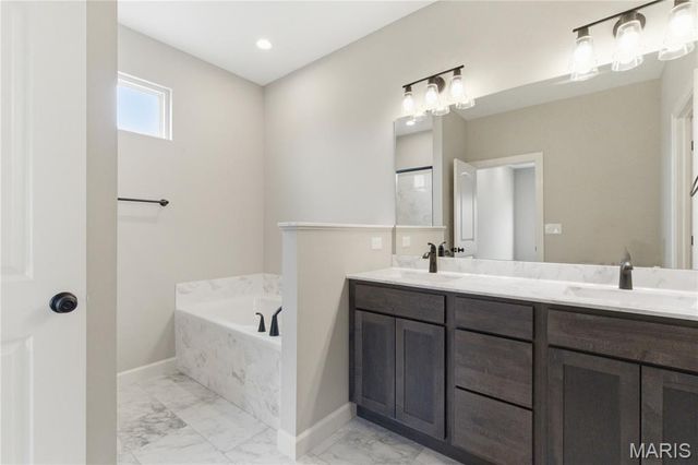 10709 Trenton Lane, Foristell, MO 63348