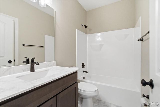 10709 Trenton Lane, Foristell, MO 63348