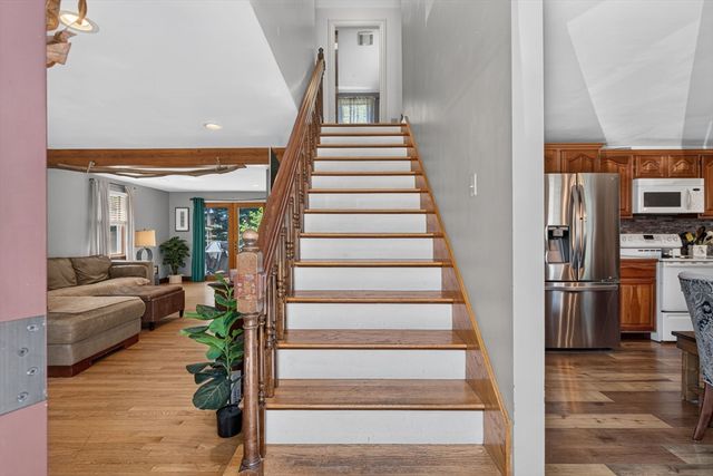 55 Irving St, Fall River, MA 02723