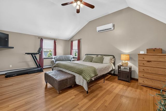 55 Irving St, Fall River, MA 02723