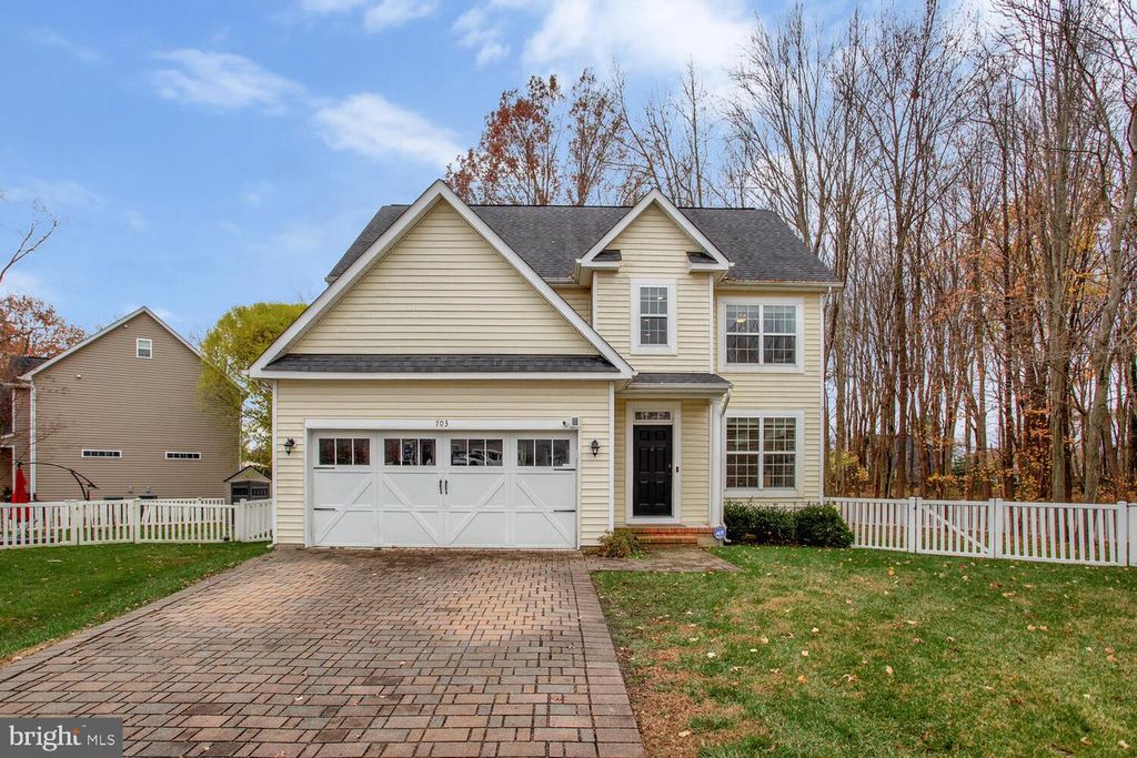 Image 1 of property listing at 703 TRAPPER WAY, Deale, MD 20751