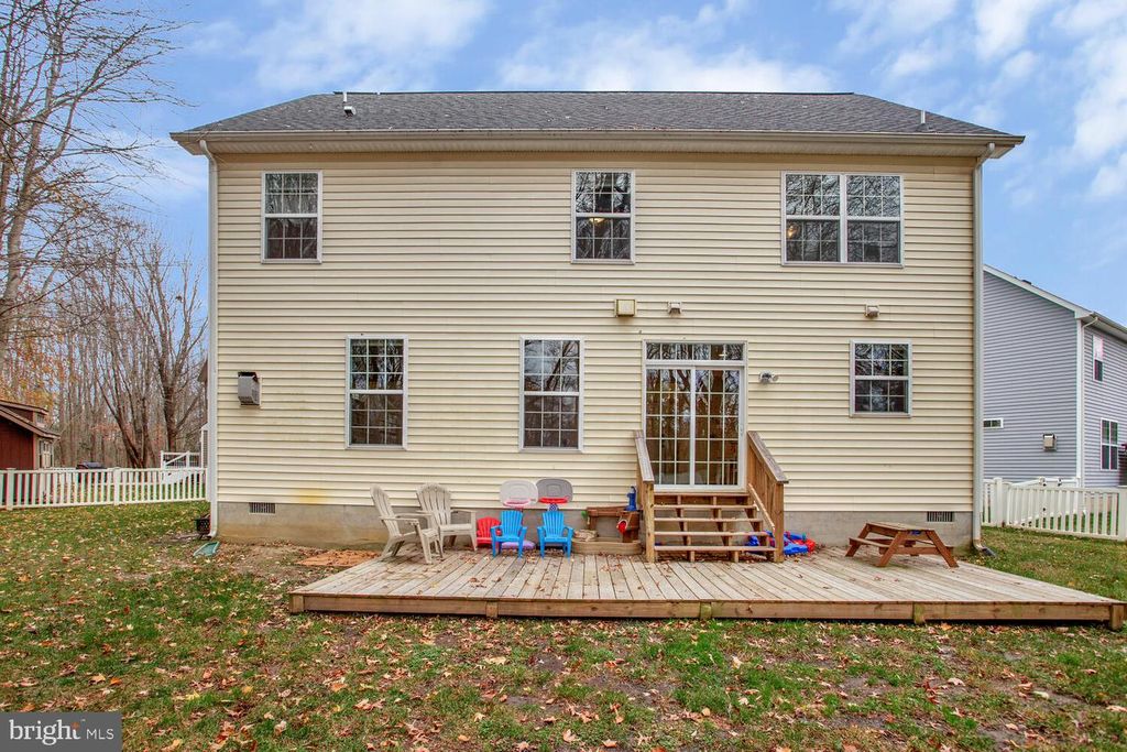 Image 18 of property listing at 703 TRAPPER WAY, Deale, MD 20751