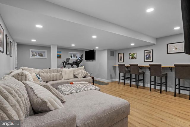 463 FOULKE LN, Springfield, PA 19064