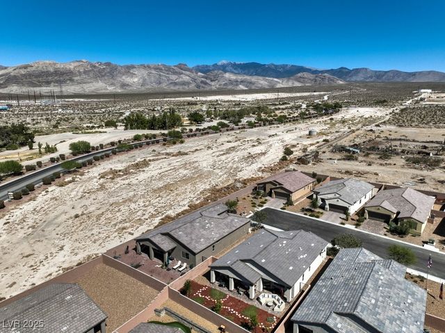 4525 South Pava Avenue, Pahrump, NV 89061