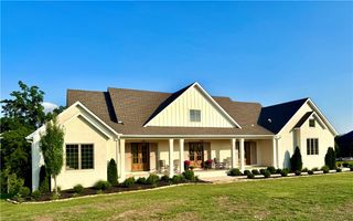 11964 Long Acres Drive, Bentonville, AR 72713