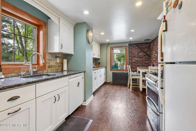 12 Willow Brook Road, Freehold, NJ 07728