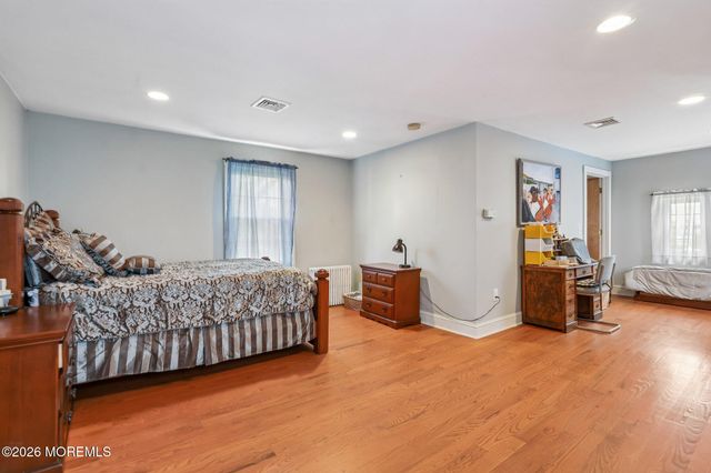 12 Willow Brook Road, Freehold, NJ 07728