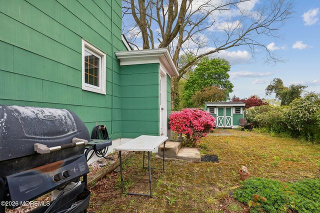 12 Willow Brook Road, Freehold, NJ 07728