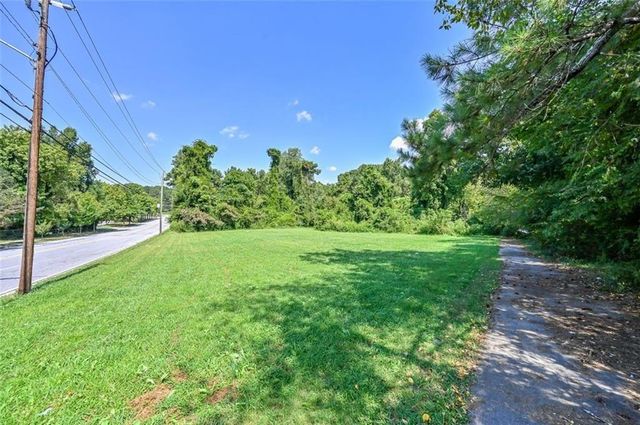 2990 Stone Hogan Conn Road, Atlanta, GA 30331