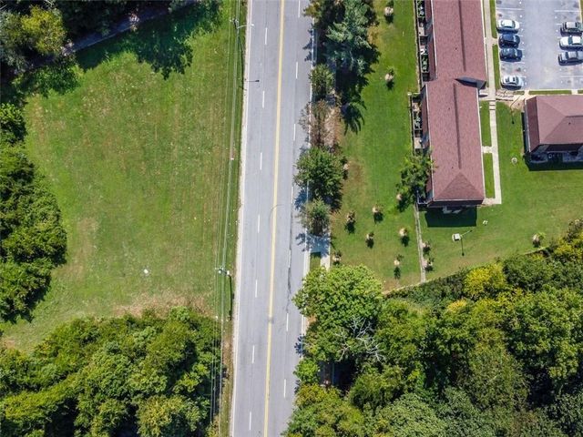 2990 Stone Hogan Conn Road, Atlanta, GA 30331