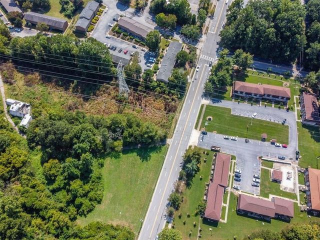 2990 Stone Hogan Conn Road, Atlanta, GA 30331