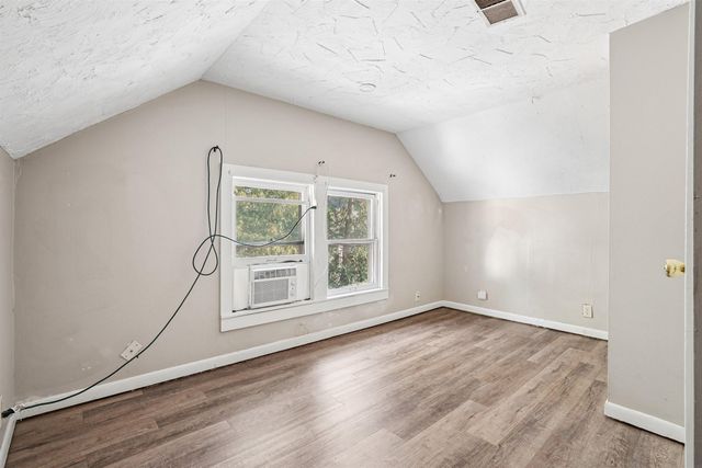 309 W 12TH Street, Cedar Falls, IA 50613