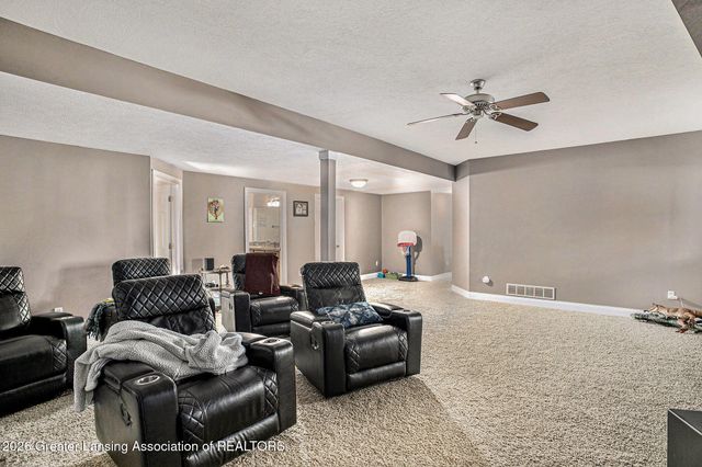 1206 N Waverly Road, Dimondale, MI 48821