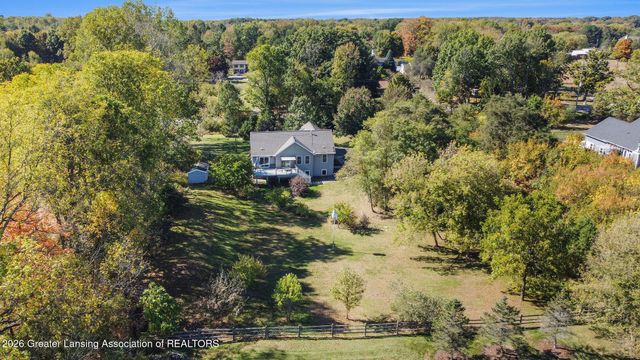 1206 N Waverly Road, Dimondale, MI 48821
