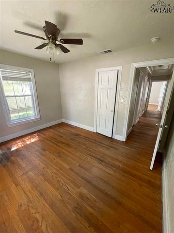 2512 MARIE STREET, Wichita Falls, TX 76301