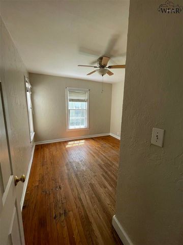 2512 MARIE STREET, Wichita Falls, TX 76301