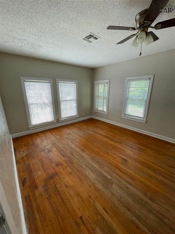 2512 MARIE STREET, Wichita Falls, TX 76301