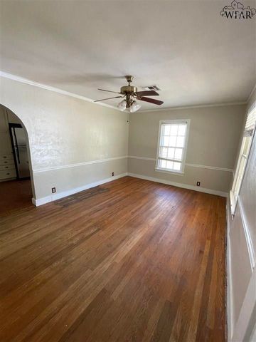 2512 MARIE STREET, Wichita Falls, TX 76301