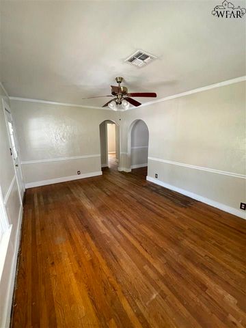 2512 MARIE STREET, Wichita Falls, TX 76301