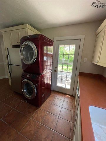 2512 MARIE STREET, Wichita Falls, TX 76301