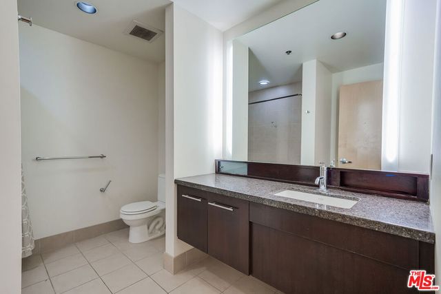 1111 S GRAND Avenue 1115, Los Angeles, CA 90015