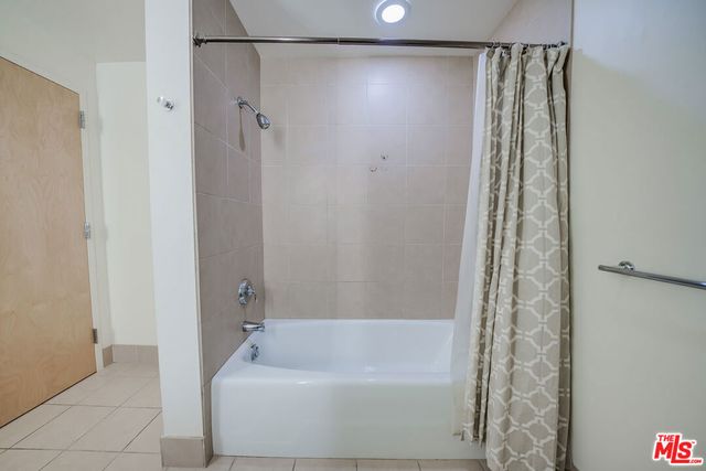 1111 S GRAND Avenue 1115, Los Angeles, CA 90015