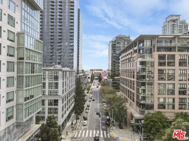 1111 S GRAND Avenue 1115, Los Angeles, CA 90015
