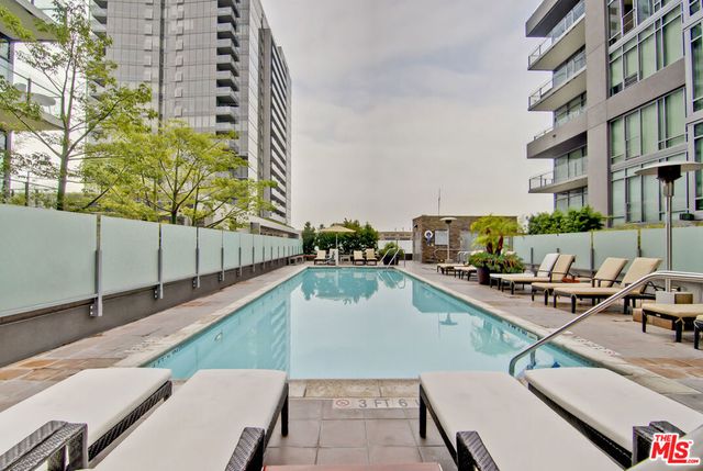 1111 S GRAND Avenue 1115, Los Angeles, CA 90015