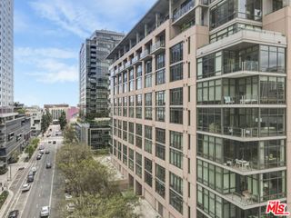 1111 S GRAND Avenue 1115, Los Angeles, CA 90015