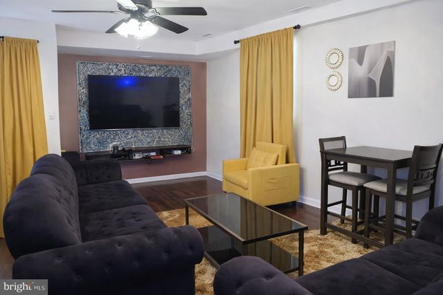 815 KAYAK AVE, Capitol Heights, MD 20743