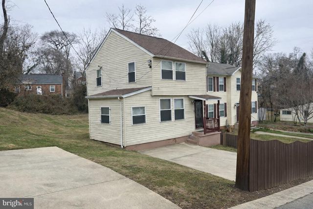 815 KAYAK AVE, Capitol Heights, MD 20743